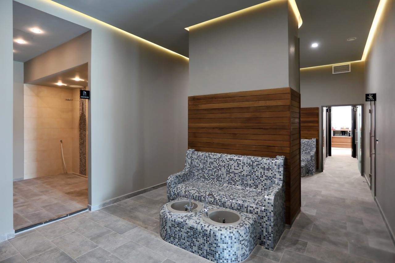 Merit Grand Mosta Spa Hotel & Casino سفيلين جراد المظهر الخارجي الصورة
