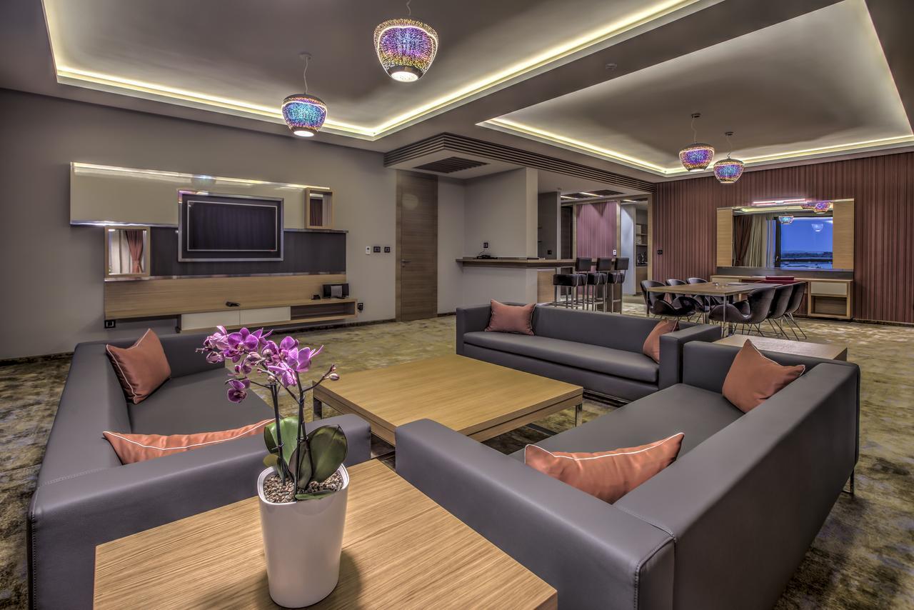Merit Grand Mosta Spa Hotel & Casino سفيلين جراد المظهر الخارجي الصورة
