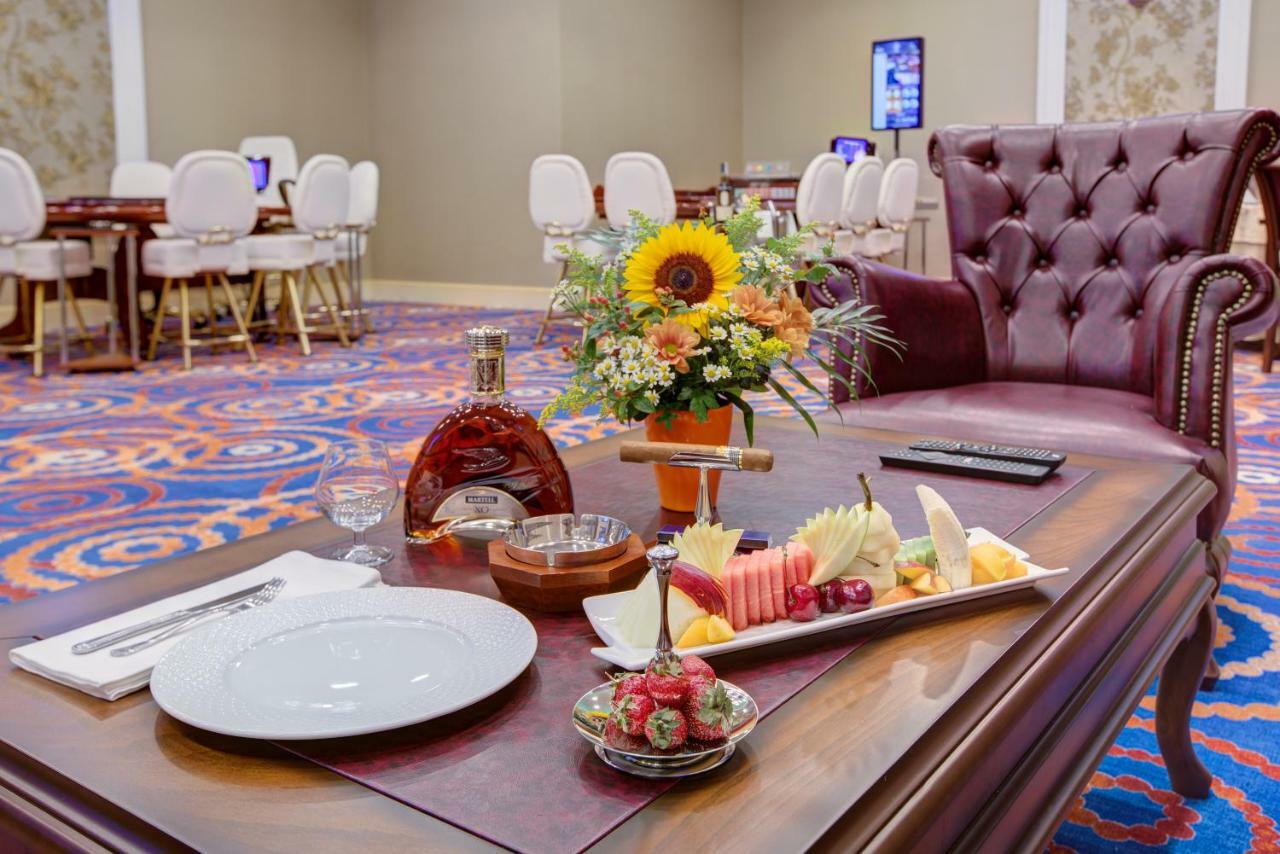 Merit Grand Mosta Spa Hotel & Casino سفيلين جراد المظهر الخارجي الصورة